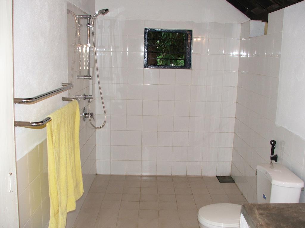 15Lmd Villa In Front Of The Lagoon Batticaloa Quarto foto