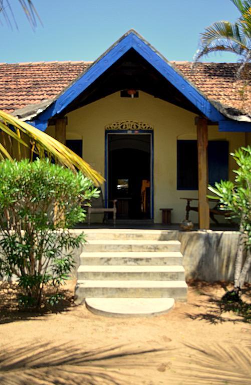 15Lmd Villa In Front Of The Lagoon Batticaloa Exterior foto